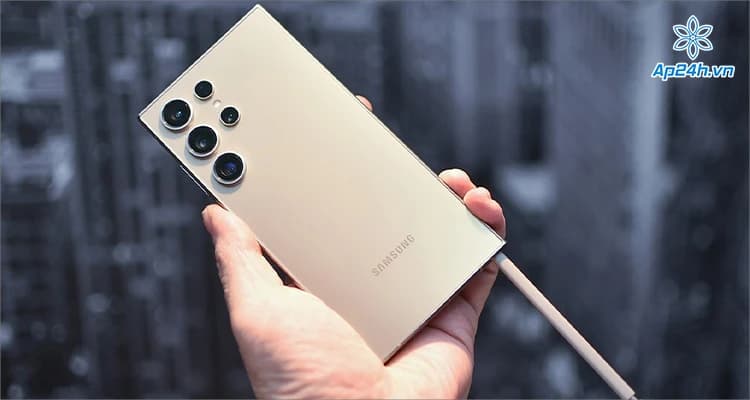 SamSung Galaxy S25 và công nghệ sạc không dây Qi2