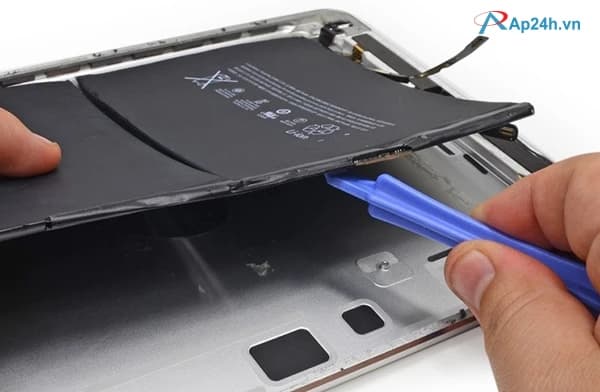 Băn khoăn khi tìm kiếm cơ sở sửa chữa iPad tại Hà Nội