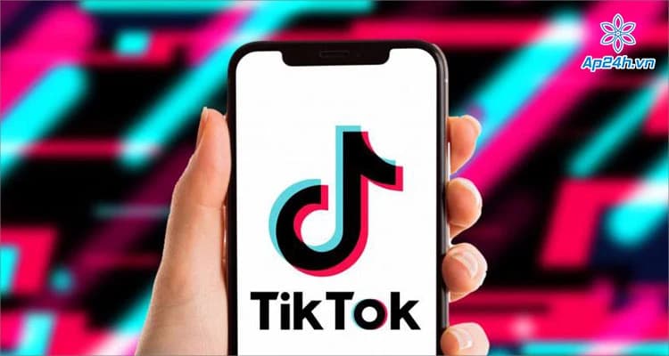 TikTok: Tạo nhóm trò chuyện với tính năng Group Chats, bạn đã thử chưa?