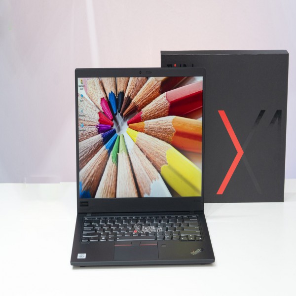 Lenovo ThinkPad X1 Carbon Gen 8 FHD - Quad Core I5 10310U RAM 8GB 256GB SSD 