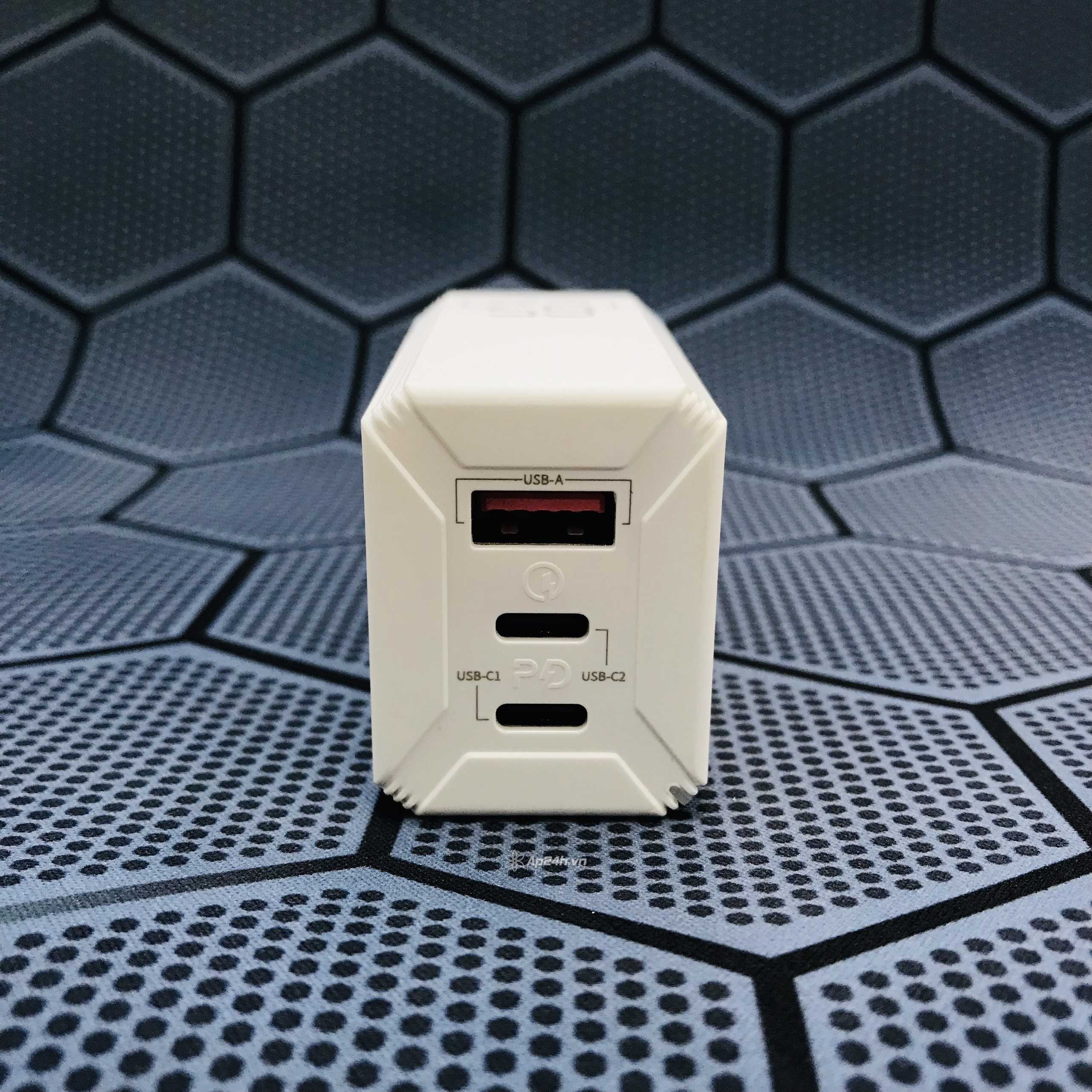 Sạc đa cổng Rock Space Charger 65W T49 - Ảnh 5