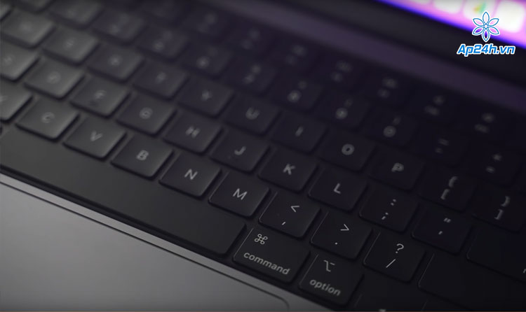 Bàn phím MacBook có layout gọn gàng