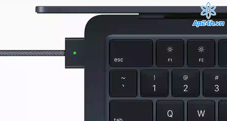  Pin và sạc đều được nâng cấp