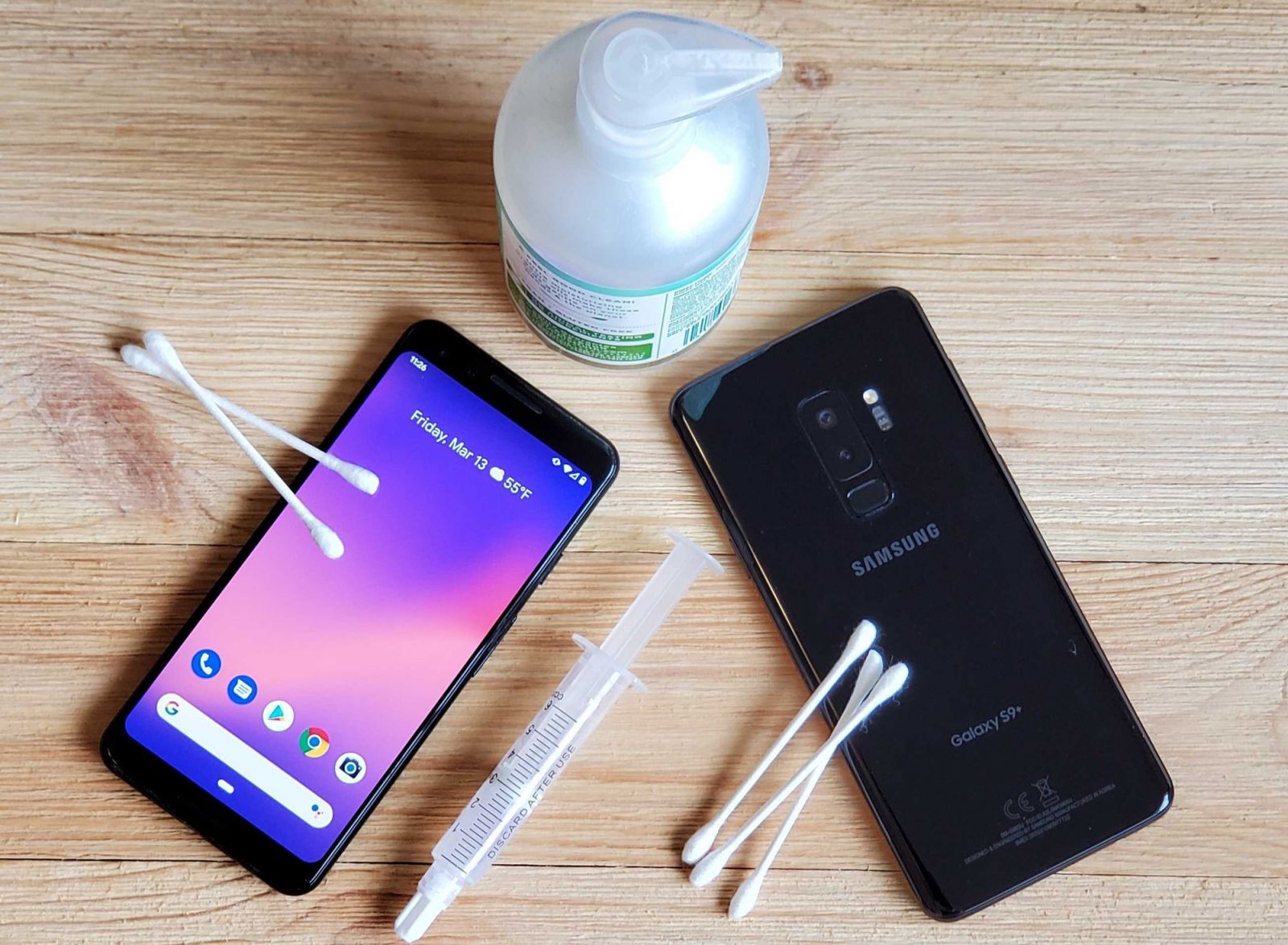 Samsung nhận vệ sinh thiết bị Galaxy miễn phí cho người dùng trong mùa dịch Covid-19
