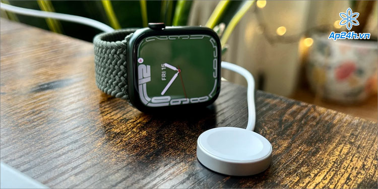 Apple Watch SE sẽ tiếp tục có mức giá tốt