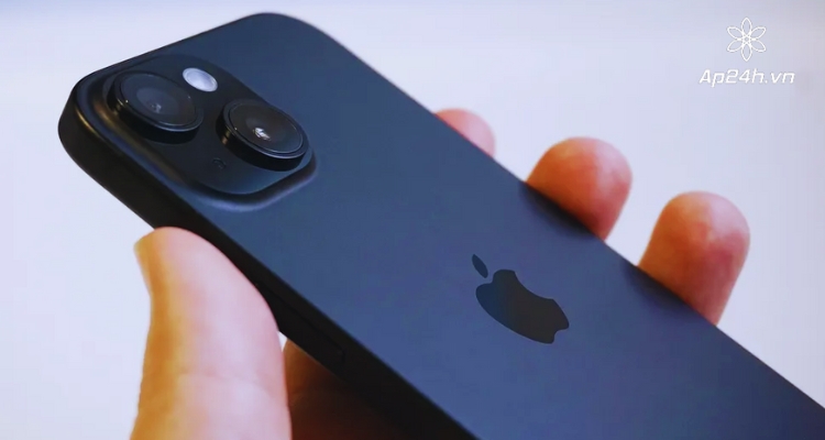 iPhone 16 dự kiến thiết kế lại khung camera phía sau