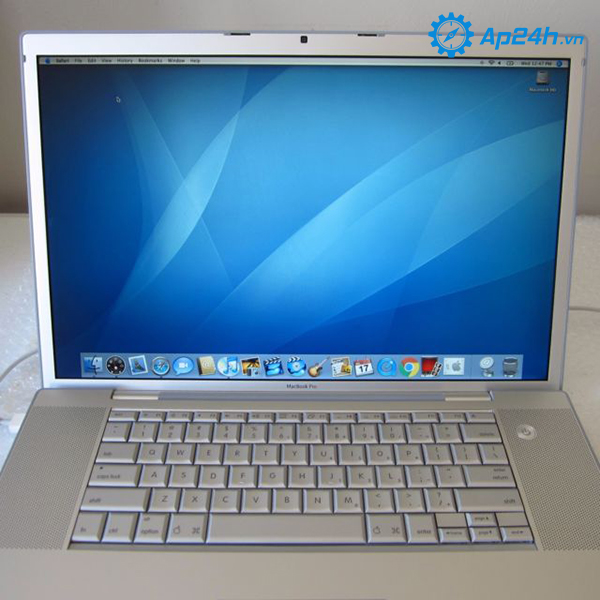 Macbook Pro phiên bản 2006